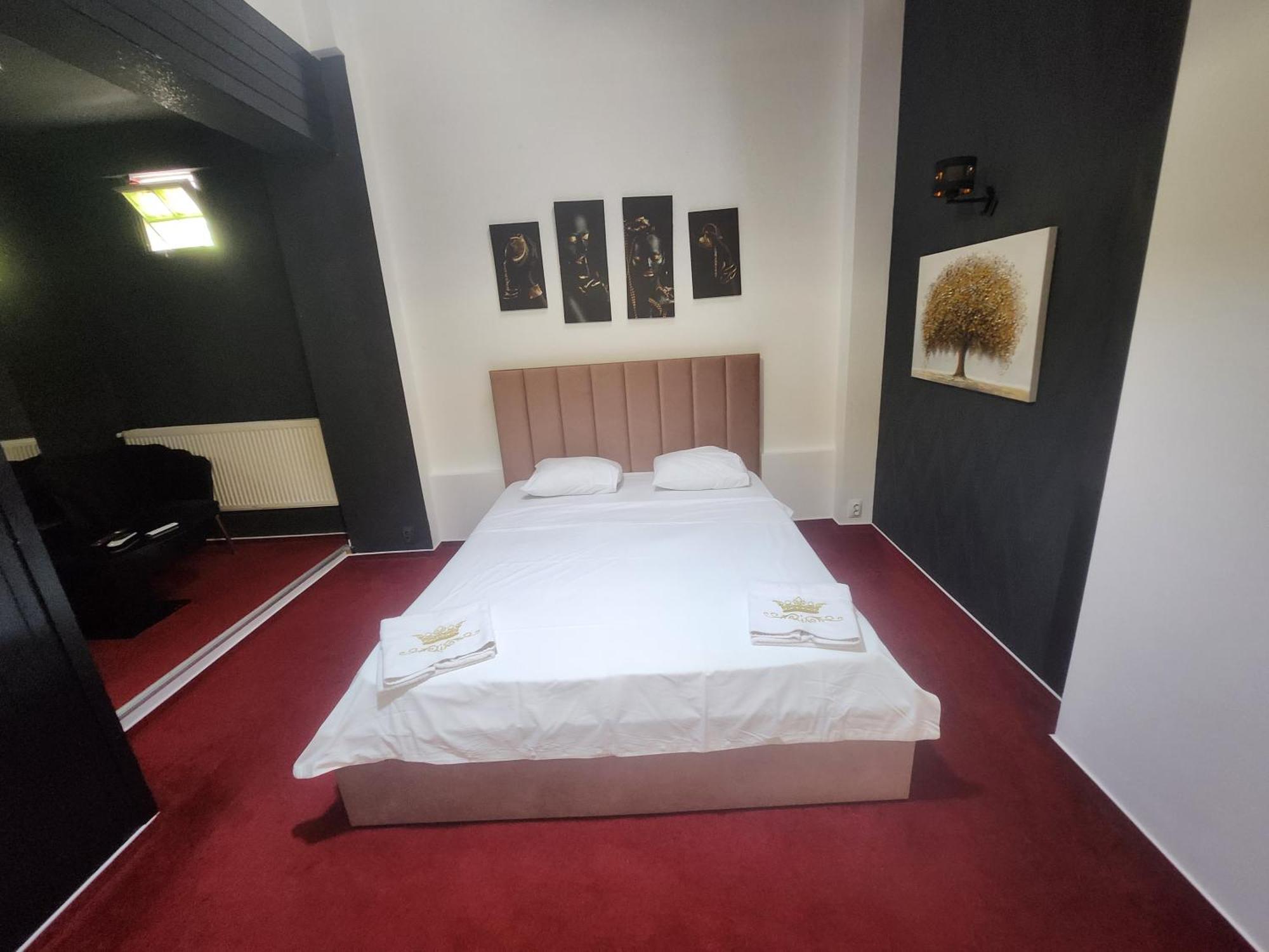 Karma Hotell Bukarest Exteriör bild